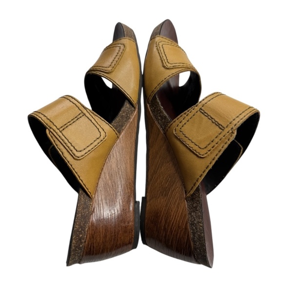 OTBT Sullivan Wedge Sandals - Picture 5 of 8